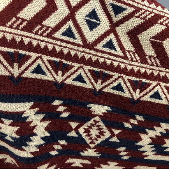 Bluenotes Boho Aztec/Southwestern Poncho/Cape with Fringe, O/S - Picture 7 of 10